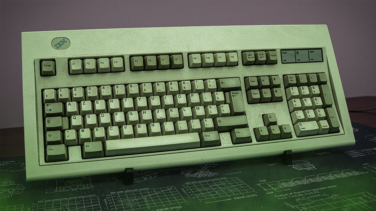 Miniature de la vidéo de Custom Ton Clavier sur le IBM Model M